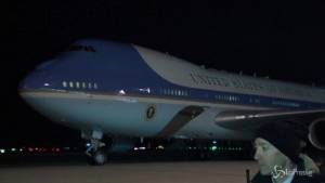 L'arrivo di Obama ieri sera a Roma