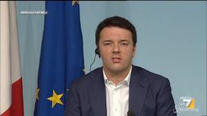 Renzi: "Esercito di gufi spera che l'Italia vada a male"