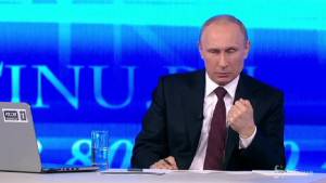 Putin: Spero di non dover inviare truppe in Ucraina