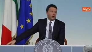 Renzi: "Non ha vinto un leader, ma un gruppo"