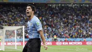 Suarez passa al Barcellona: "Il sogno di una vita"