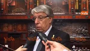 Giovanardi: "Questa maggioranza è in crisi"