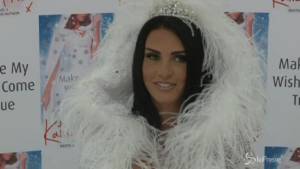 Katie Price sceglie di ridursi il seno