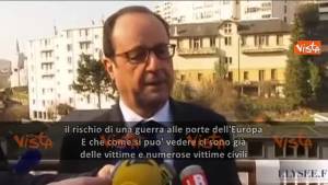 Hollande: "Rischio guerra alle porte dell'Europa"