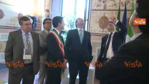 Lorenzo il Magnifico spiegato da Renzi in inglese (stentato)