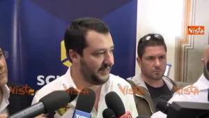 Salvini a Marino: "Se ritiri le dimissioni, ti vengo a prendere di peso"