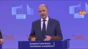 Ue, Moscovici: "L'Italia rispetti impegni su 2017"