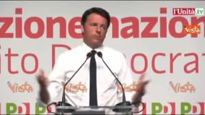 Renzi: "Noi trasparenti, altri litigano di nascosto"