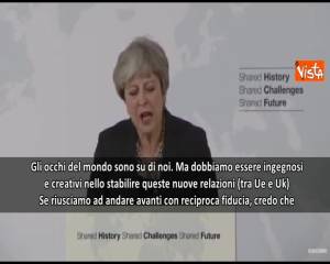 May: "Serve accordo creativo con Ue"