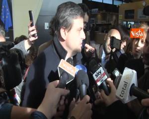 Calenda: "Su Embraco governo non molla"