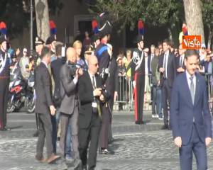 25 aprile, Mattarella depone la corona di fiori al Vittoriano