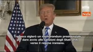 Trump: "USA via da accordo nucleare con Iran" 