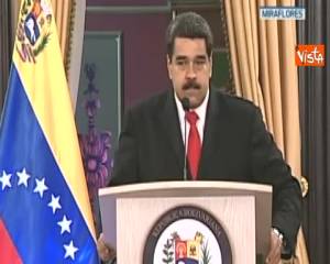 Maduro dopo l'attentato: "Hanno cercato di uccidermi, c'è la destra colombiana dietro l'attacco"