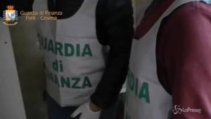 Caporalato in Romagna e Lombardia, tre arresti