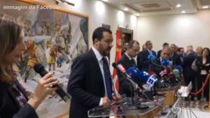 Salvini alla Tunisia: "Prima lo stop ai migranti poi gli accordi commerciali"