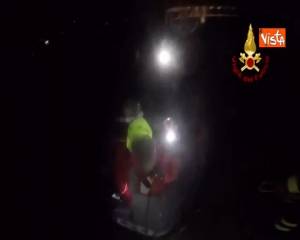 Maltempo in Liguria, 19 diportisti salvati durante la violenta mareggiata 