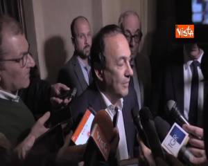 Mimmo Lucano: “Sono sospeso, mi sembra inverosimile non poter andare a Riace”