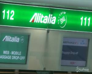 Alitalia: tre offerte per salvare la compagnia di bandiera