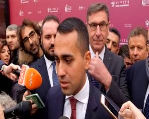 Ue, Di Maio: "Non si minacci Italia, regole si cambino in due"