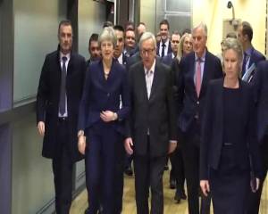  Brexit, dopo l’intesa su Gibilterra Theresa May alla Commissione europea per l’incontro con Juncker 