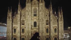 Milano, si riaccende il Duomo con un nuovo impianto di illuminazione