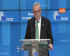 Brexit, Juncker: “Ue intensifica preparativi al no deal”