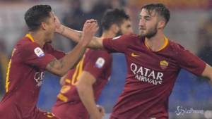 Serie A, vincono Napoli e Roma: i giallorossi soffrono ma fanno risultato