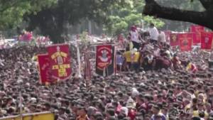 Filippine, milioni di fedeli per la processione del Nazareno Nero