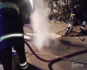 Roma, tombini fumanti in viale Belle Arti