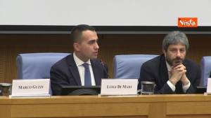 Def, Di Maio: “Ci criticano, ma Germania ha rivisto previsioni allo 0,8%”