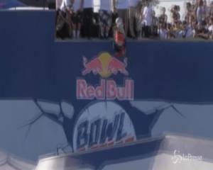 Red Bull Bowl Rippers, le acrobazie degli skater esaltano il pubblico