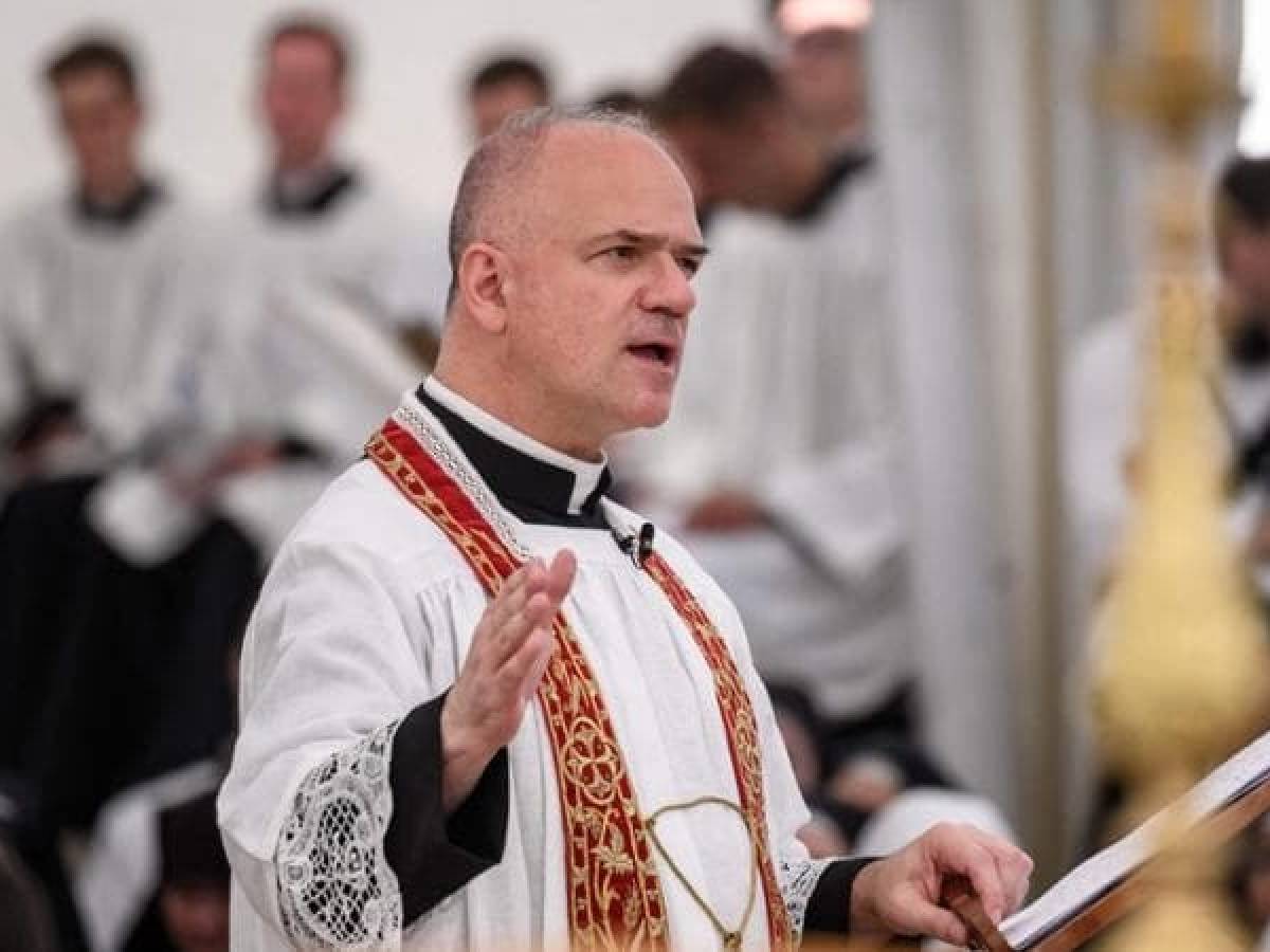 la sfida al papa di don pagliarani il riminese pi249 papista del papa non accetteremo falsi pastori da Ilgiornale.it la sfida al papa di don pagliarani il riminese pi249 papista del papa non accetteremo falsi pastori