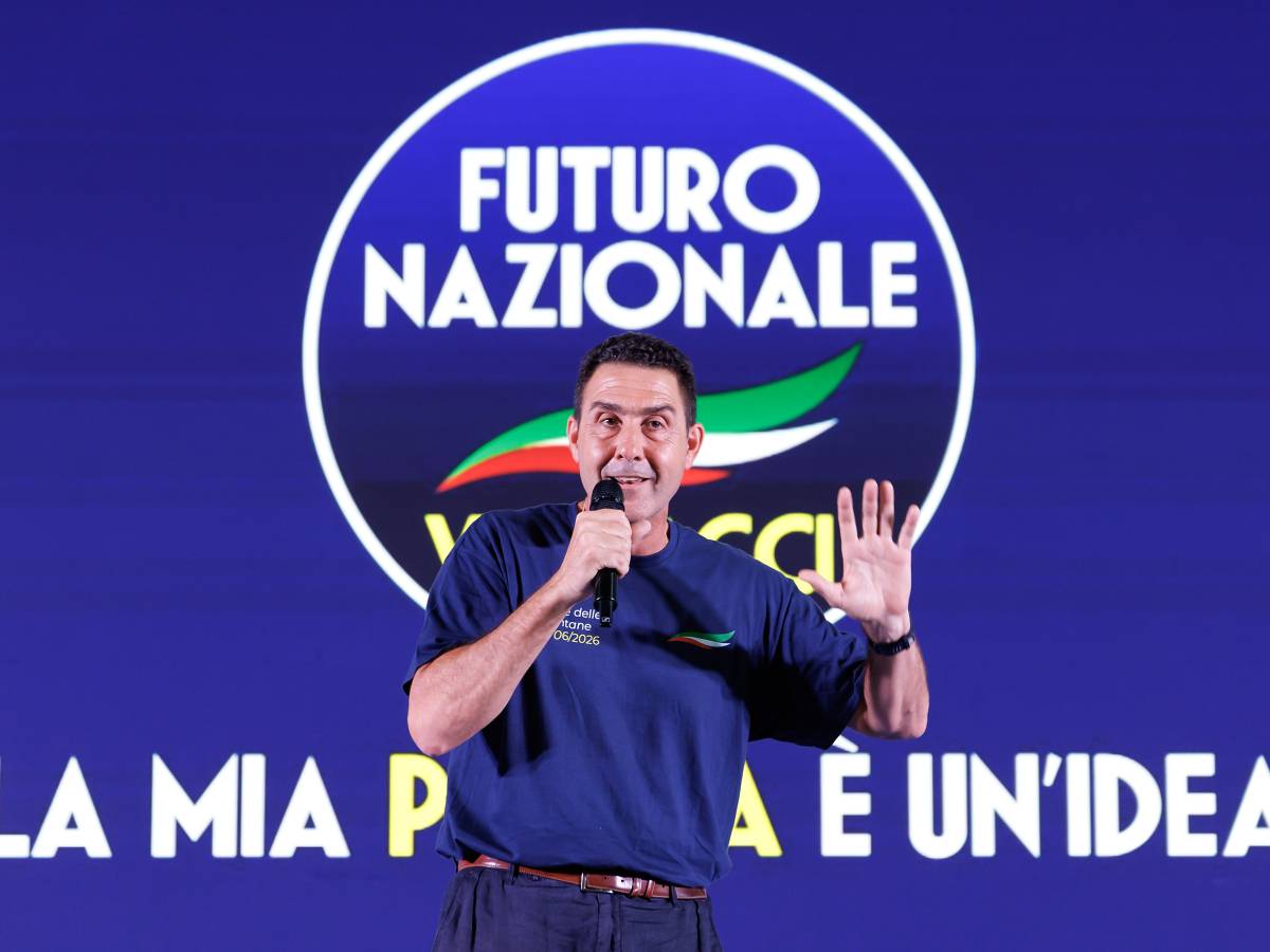 il generale a caccia di voti anche a sinistra parte del suo elettorato viene dai 5stelle da Ilgiornale.it il generale a caccia di voti anche a sinistra parte del suo elettorato viene dai 5stelle
