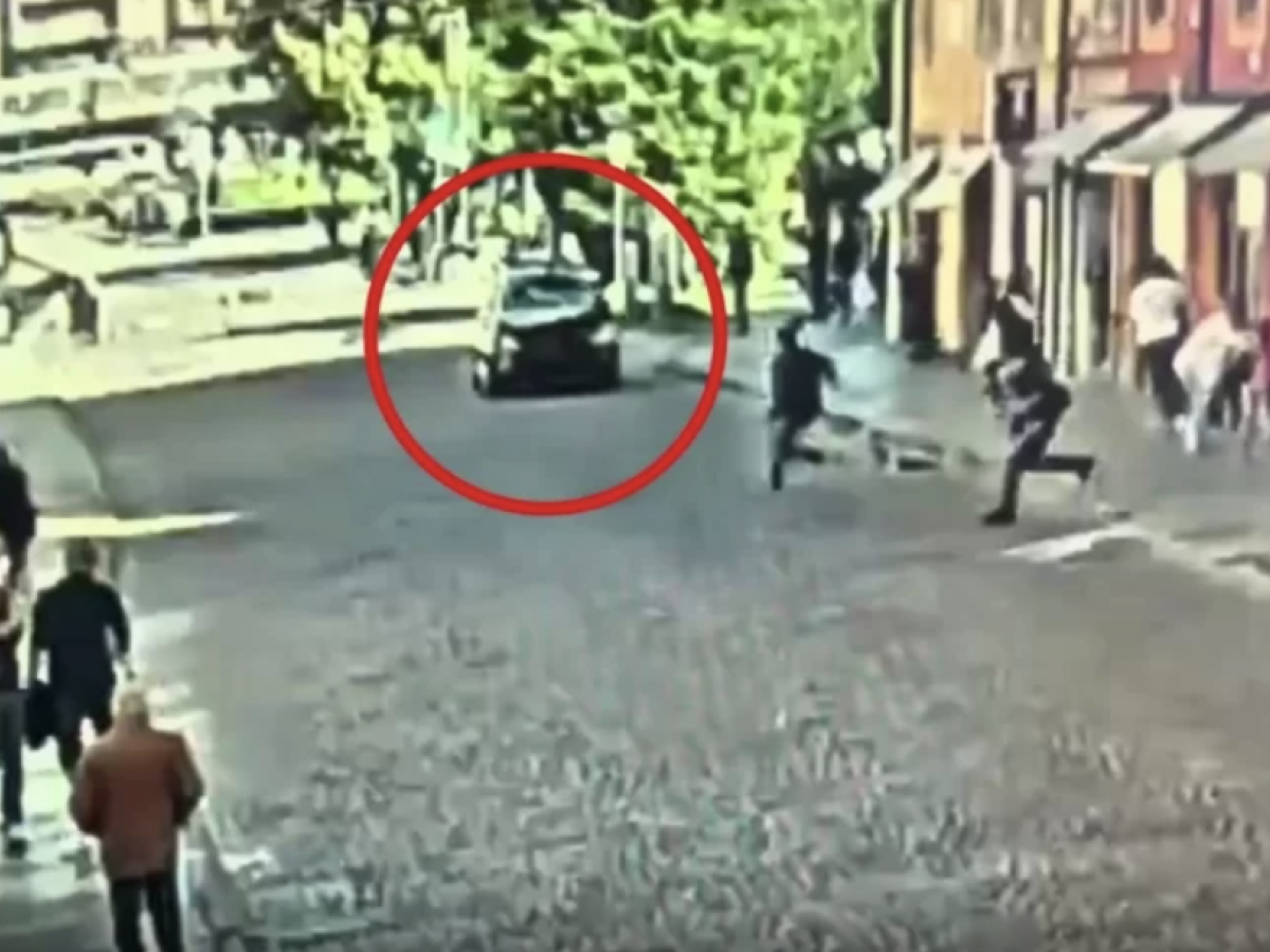 che orrore i video di modena il saluto romano contro i pro pal e gruber quindi oggi8230 da Ilgiornale.it che orrore i video di modena il saluto romano contro i pro pal e gruber quindi oggi8230