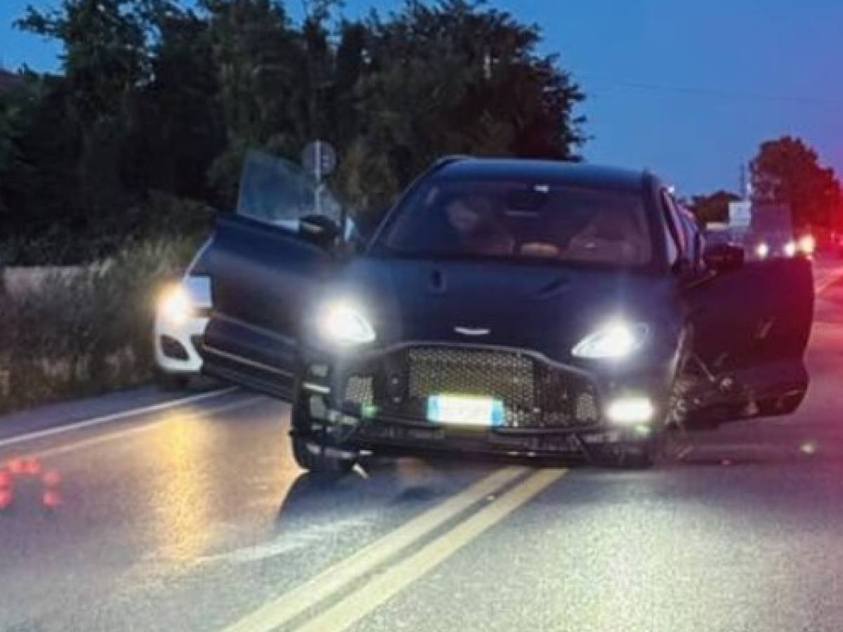 Schianto, Pier Silvio illeso. E alla festa per il papà: "Un 