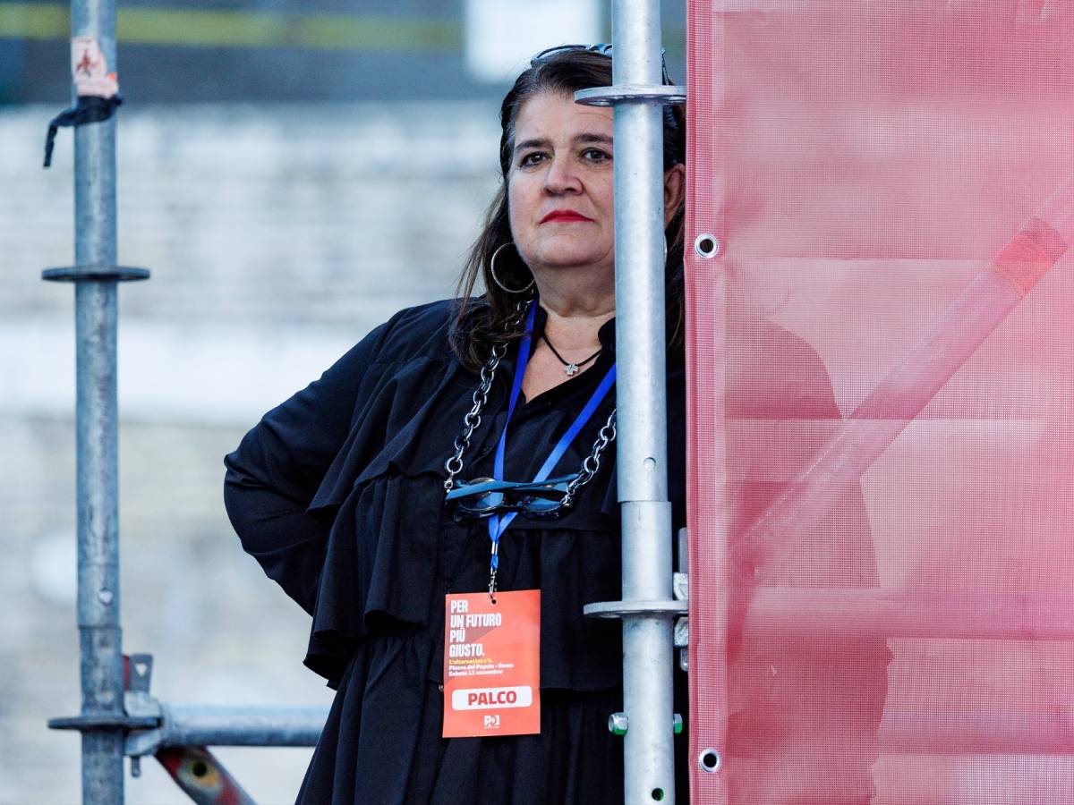 naufraga gi224 la prima giunta di campo largo la maggioranza pd 5s fa dimettere il sindaco da Ilgiornale.it naufraga gi224 la prima giunta di campo largo la maggioranza pd 5s fa dimettere il sindaco