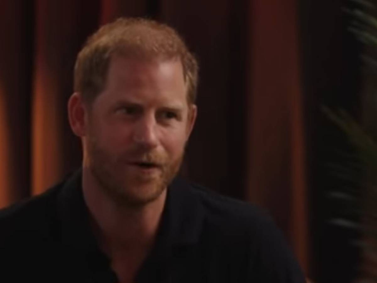 li abbraccio stretti la nuova intervista in cui harry ricorda lady diana da Ilgiornale.it li abbraccio stretti la nuova intervista in cui harry ricorda lady diana