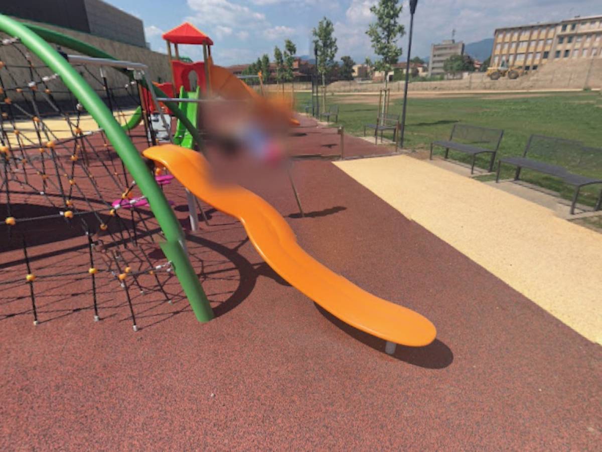terrore a brescia nigeriano tenta di strangolare un bimbo di 3 anni al parco da Ilgiornale.it terrore a brescia nigeriano tenta di strangolare un bimbo di 3 anni al parco