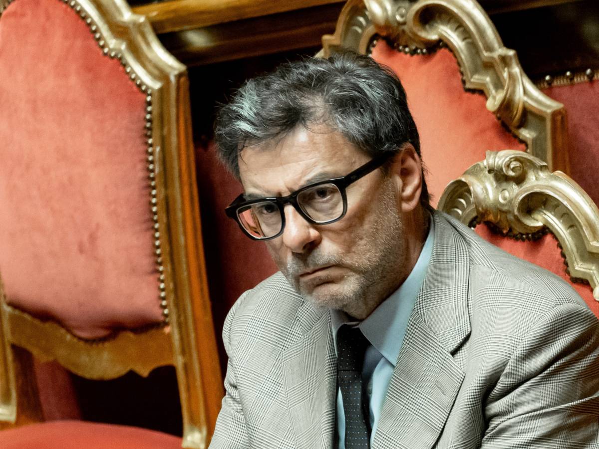 il btp italia s236 accarezza quota 9 miliardi rendimento minimo confermato all 16 da Ilgiornale.it il btp italia s236 accarezza quota 9 miliardi rendimento minimo confermato all 16