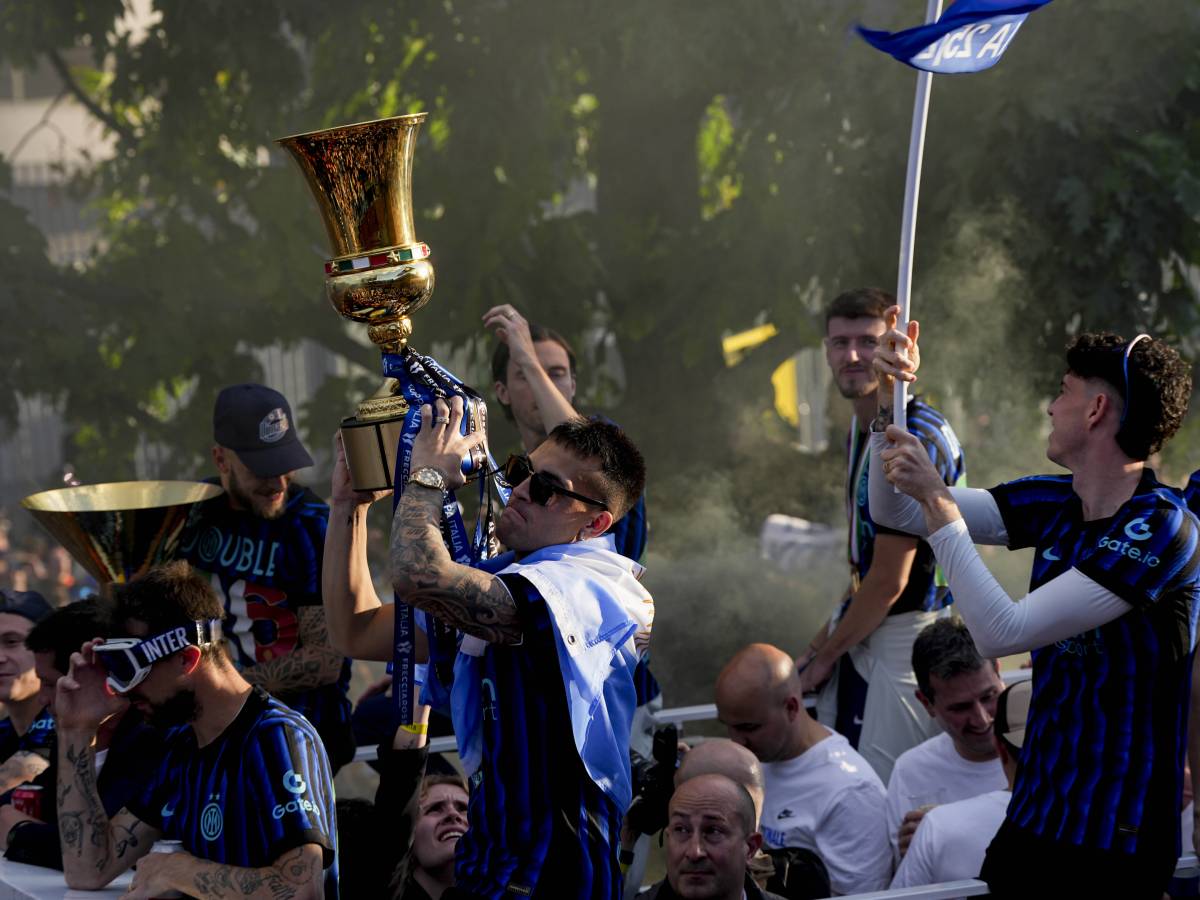 festa inter a san siro e in citt224 marotta ripartiamo da chivu da Ilgiornale.it festa inter a san siro e in citt224 marotta ripartiamo da chivu
