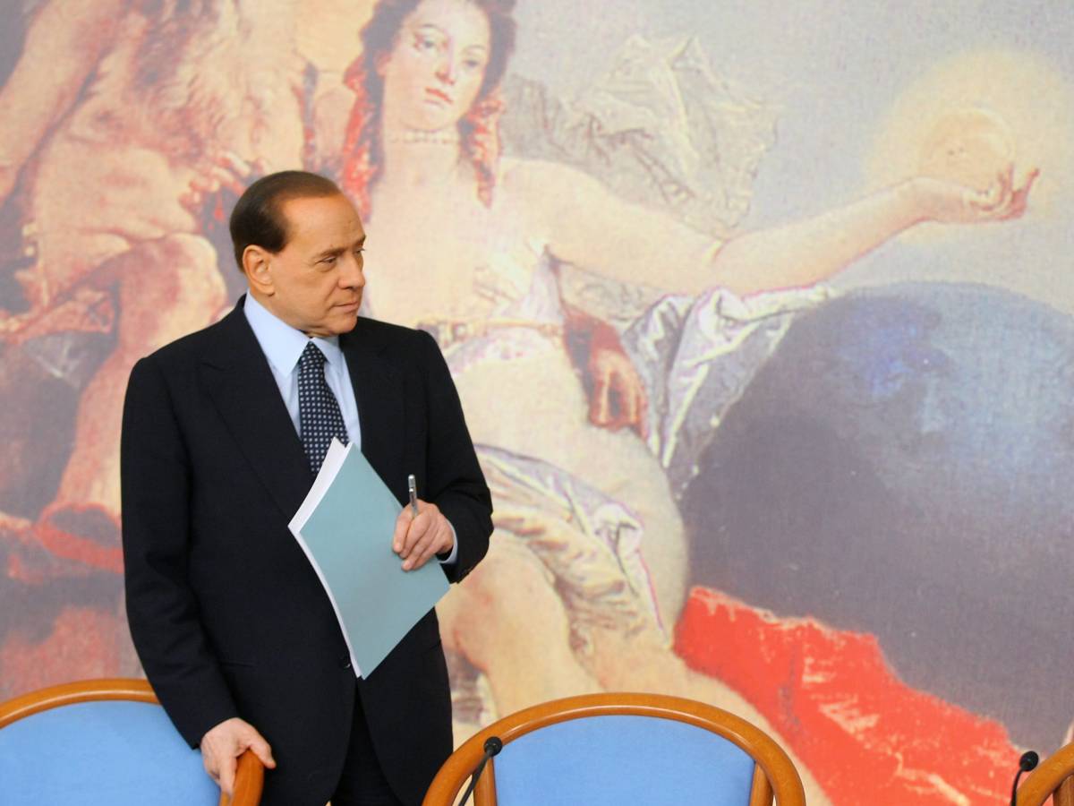 Berlusconi Gandus Nemica L Anm Protesta IlGiornale it