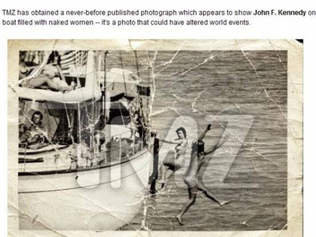 Spunta la foto hot di Jfk in barca con donne nude: ma è solo un falso scoop  - il Giornale