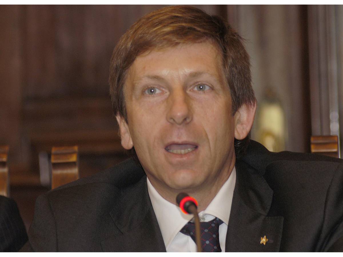 Pennisi, convalidato l'arresto. Il consigliere al pm &quot;La politica ha