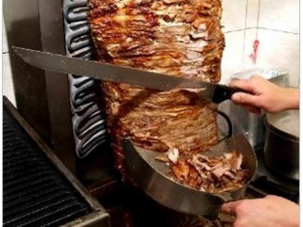 Ecco come nasce un kebab cosa c'è dentro il Giornale