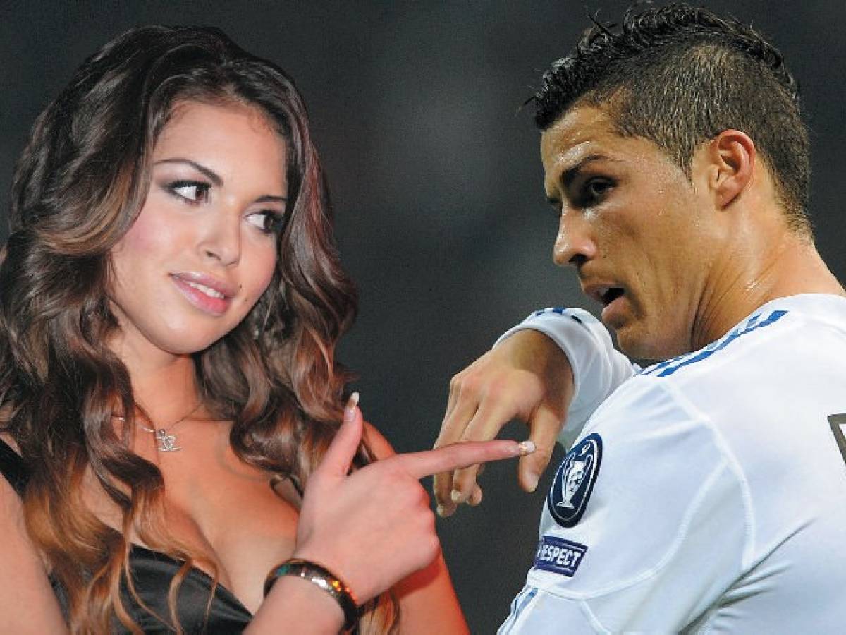 Ruby 17enne: andai a letto con Ronaldo Eppure i pm indagano solo su  Berlusconi - il Giornale