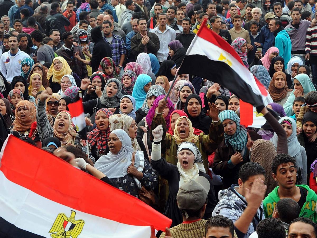 Egitto, oggi al via il voto Così la primavera araba finisce in piazza Tahrir ilGiornale.it