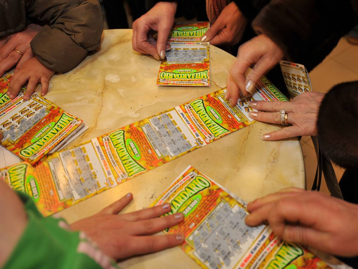 sposi chiedono gratta e vinci