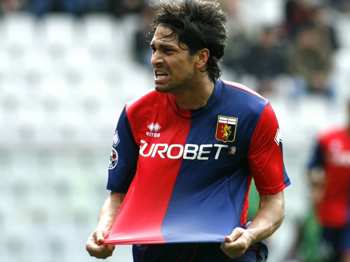 Calciomercato gli ultimi colpi Borriello al Genoa Toni alla