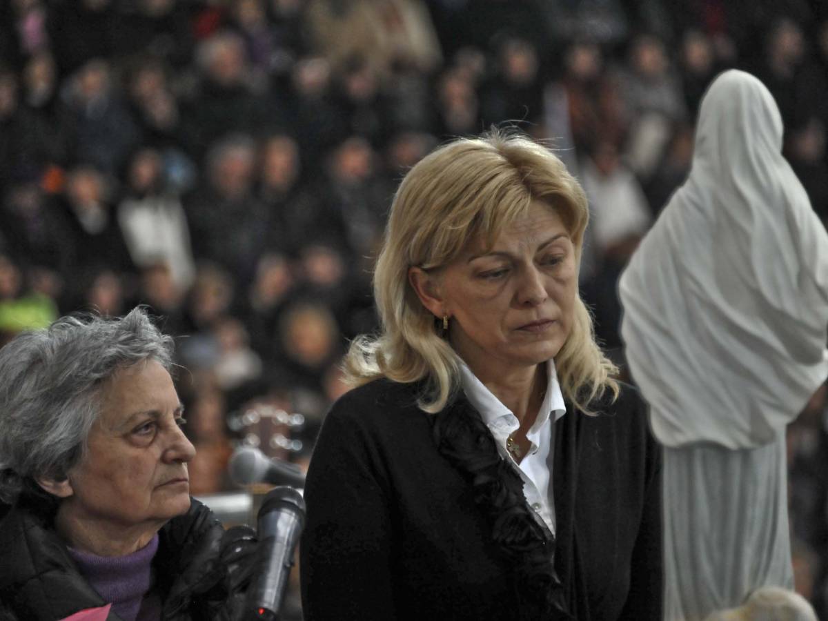 Medjugorje, antidoto alla fine del mondo Medjugorje, antidoto alla fine del mondo