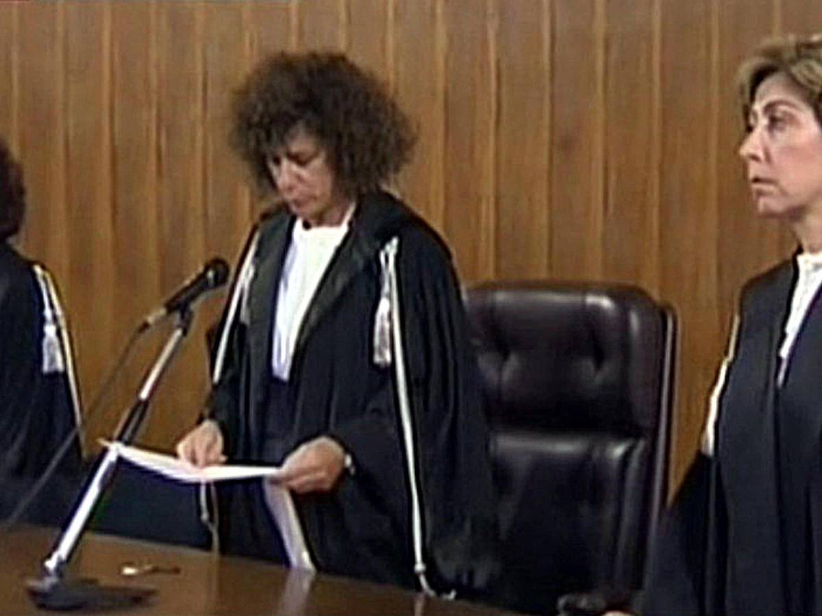 Così ha vinto la teoria del complotto ilGiornale.it